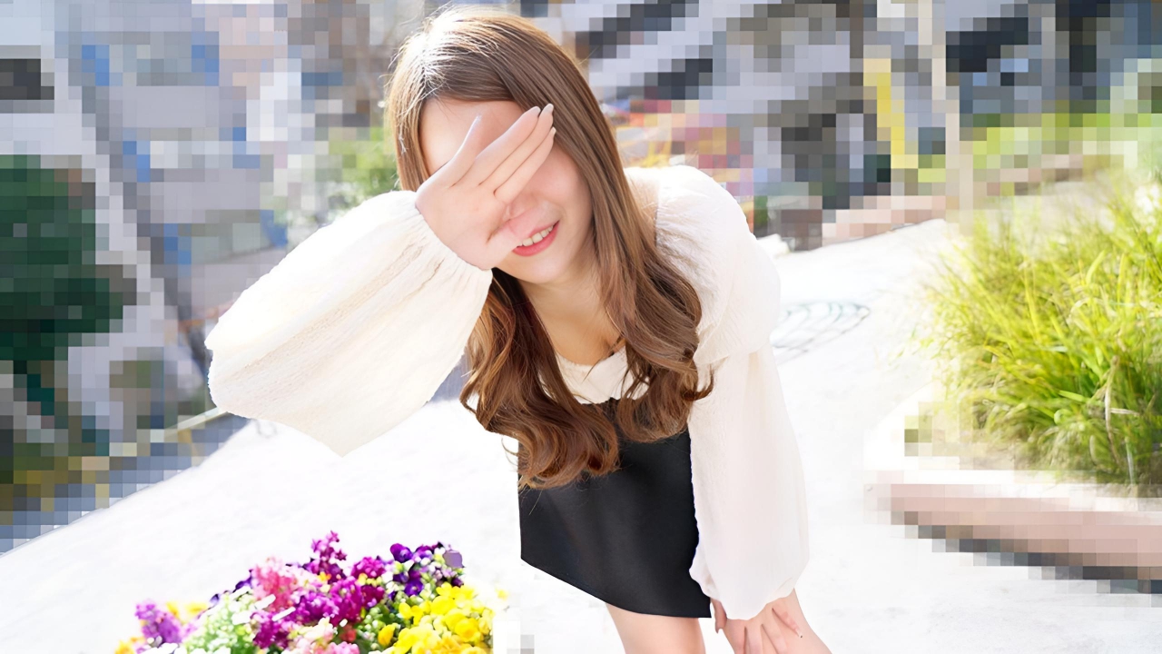 风格超棒!擅长索要超多色情内容的极品素人女孩 山岸留奈